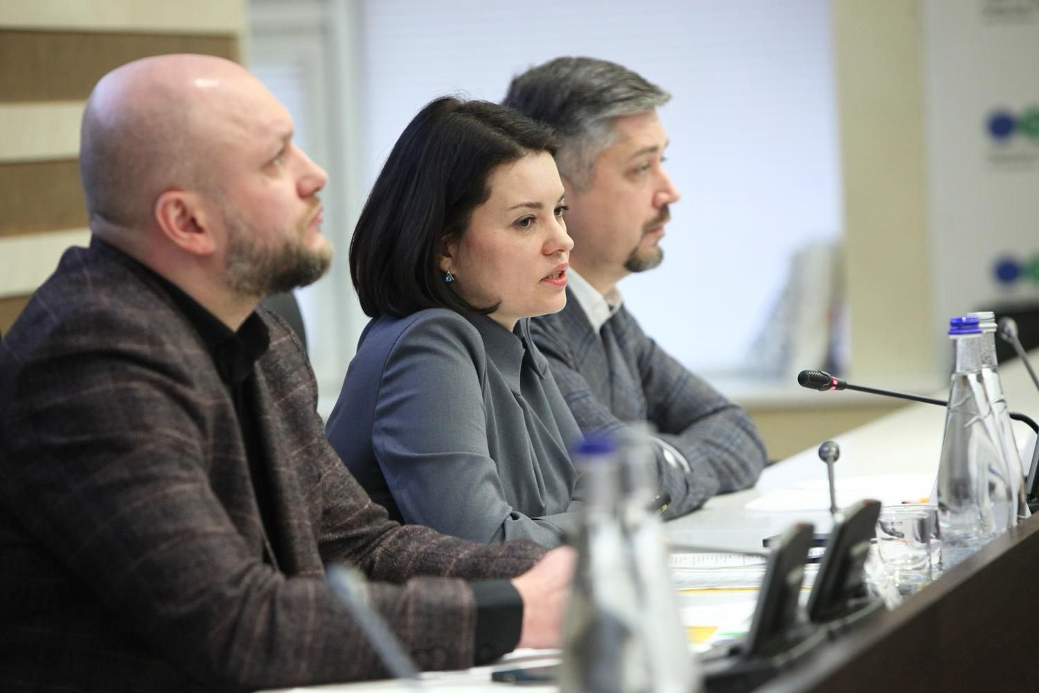 State Tax Service, Economic Security Bureau, State Labor Service and representatives of the restaurant business discussed ways to un-shadow the industry . Фото № 4/3