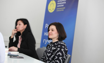 Податкова медіація, виконання судових рішень, співпраця з правоохоронцями: зустріч Лесі Карнаух із Асоціацією правників України