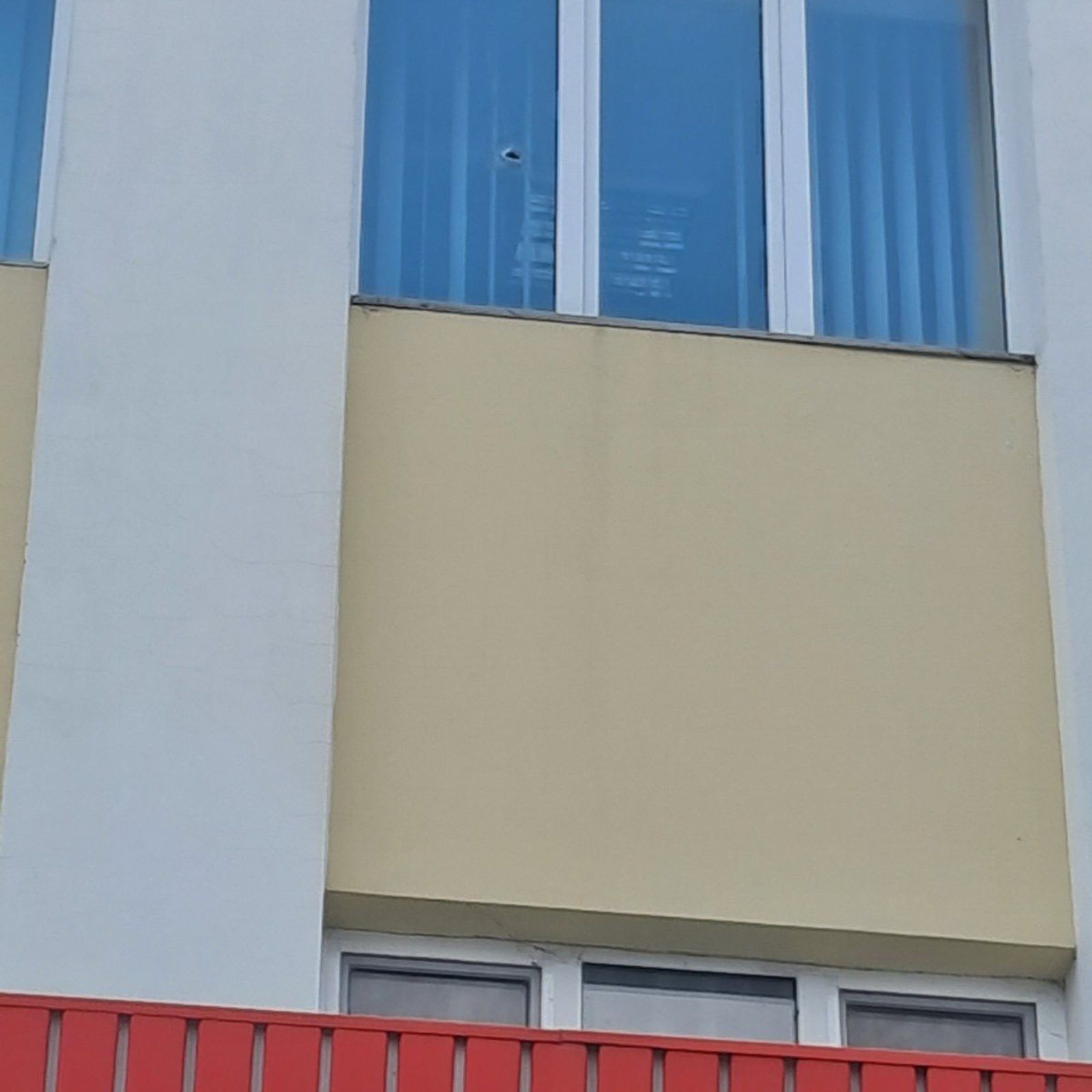 Hostile attack on Chernihiv region: Tax Service’s premise is damaged. Фото № 4/3