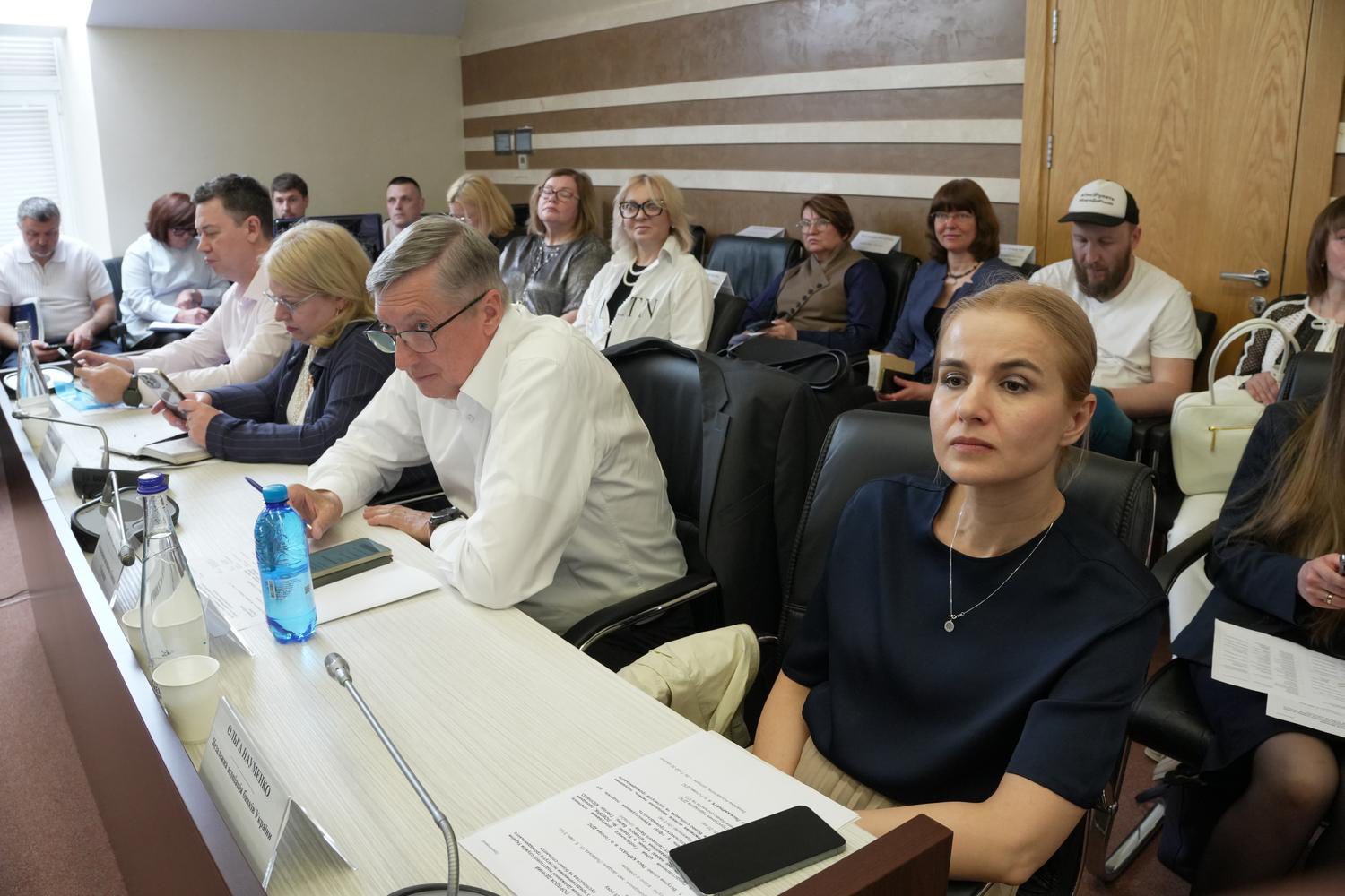Tax revenues, digitalization and tax mediation: key topics of the meeting between Lesya Karnaukh and business community. Фото № 4/3