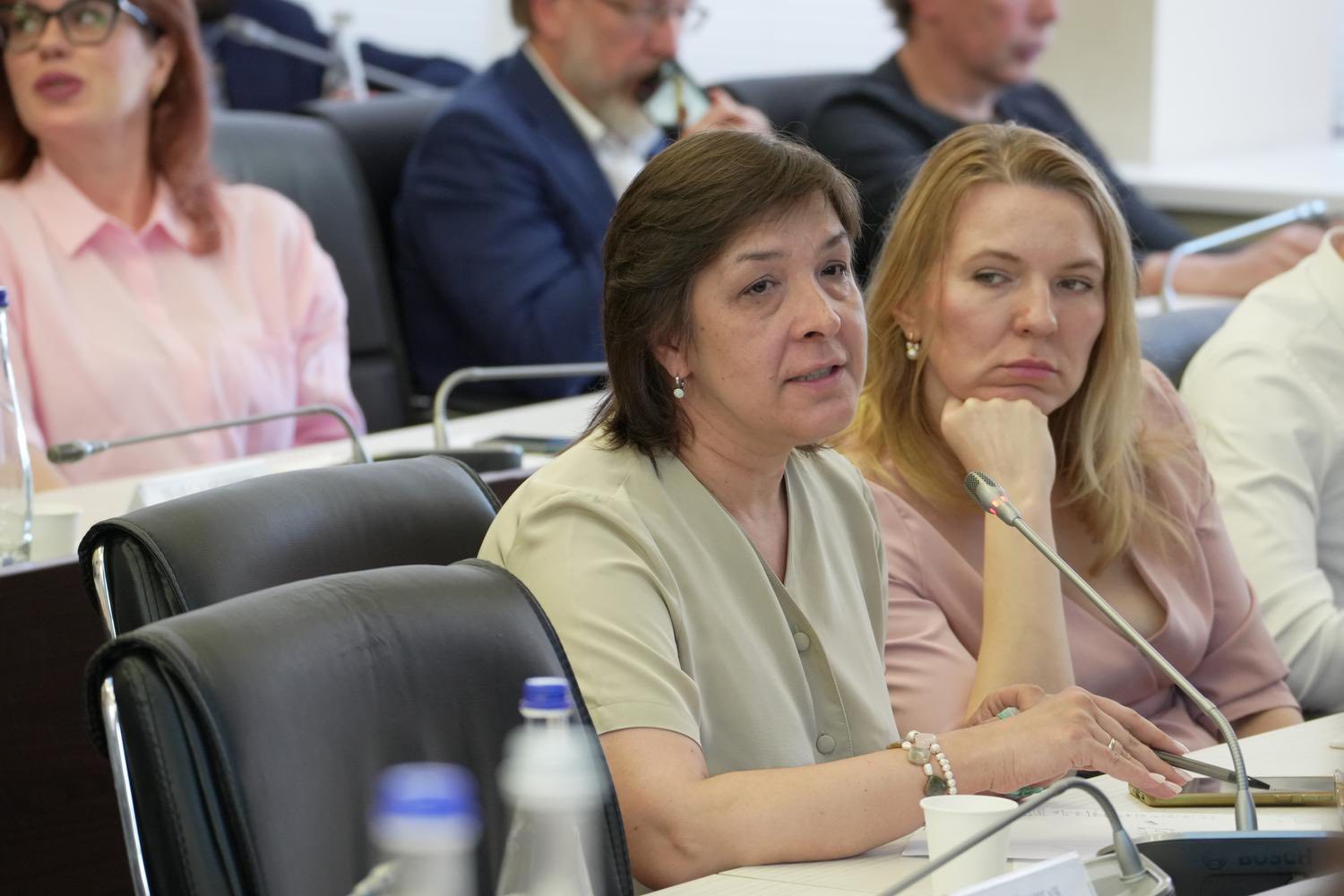 Tax revenues, digitalization and tax mediation: key topics of the meeting between Lesya Karnaukh and business community. Фото № 10/9