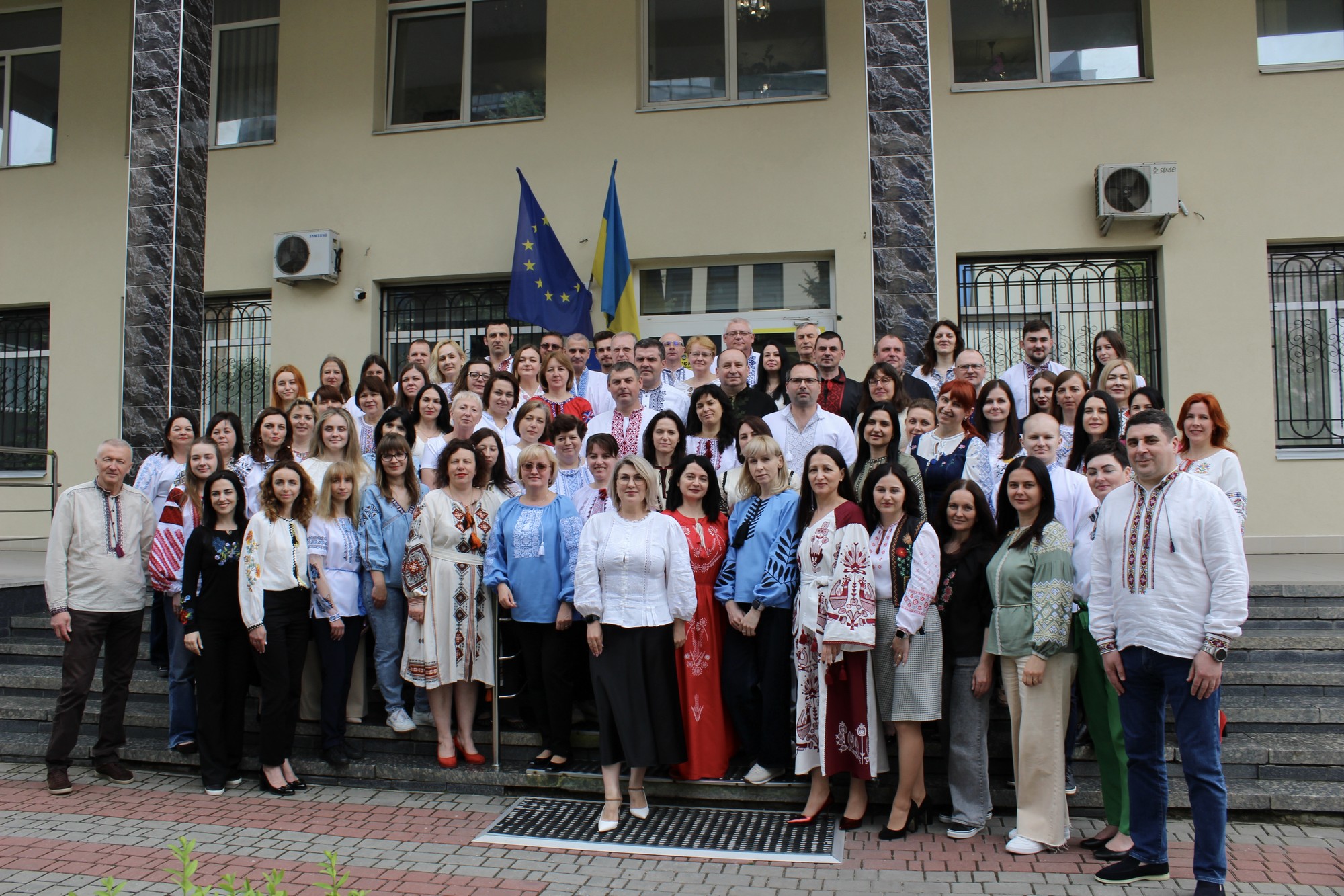 Vyshyvanka as a symbol of unity: State Tax Service joined the holiday. Фото № 20/19
