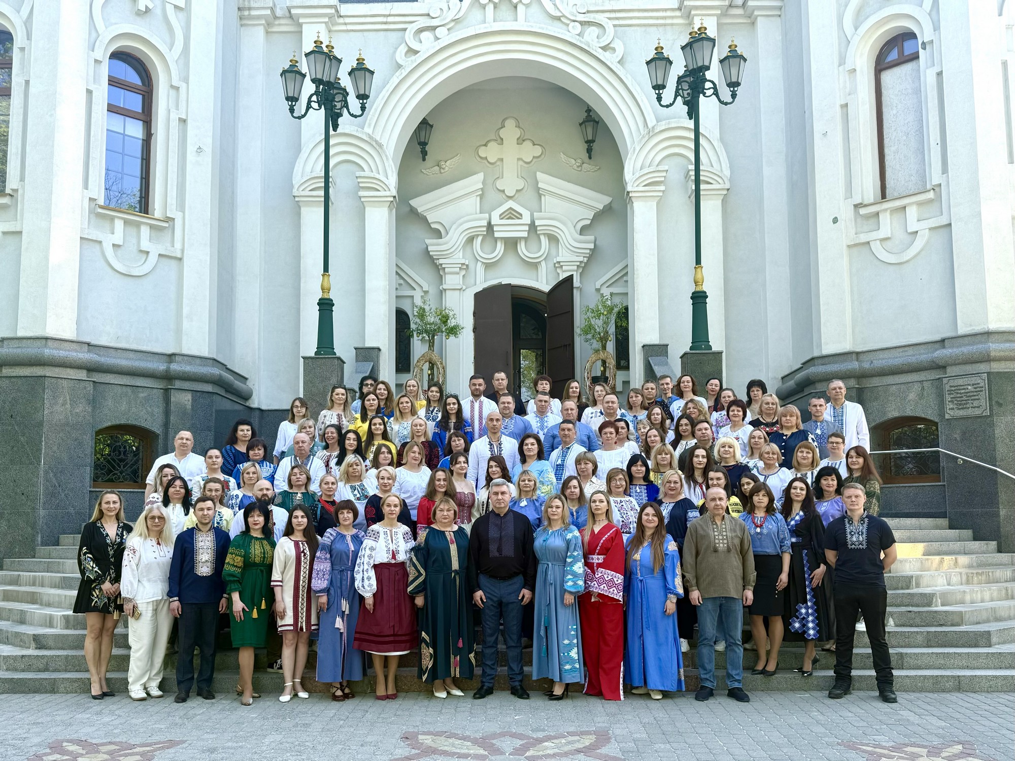 Vyshyvanka as a symbol of unity: State Tax Service joined the holiday. Фото № 33/32