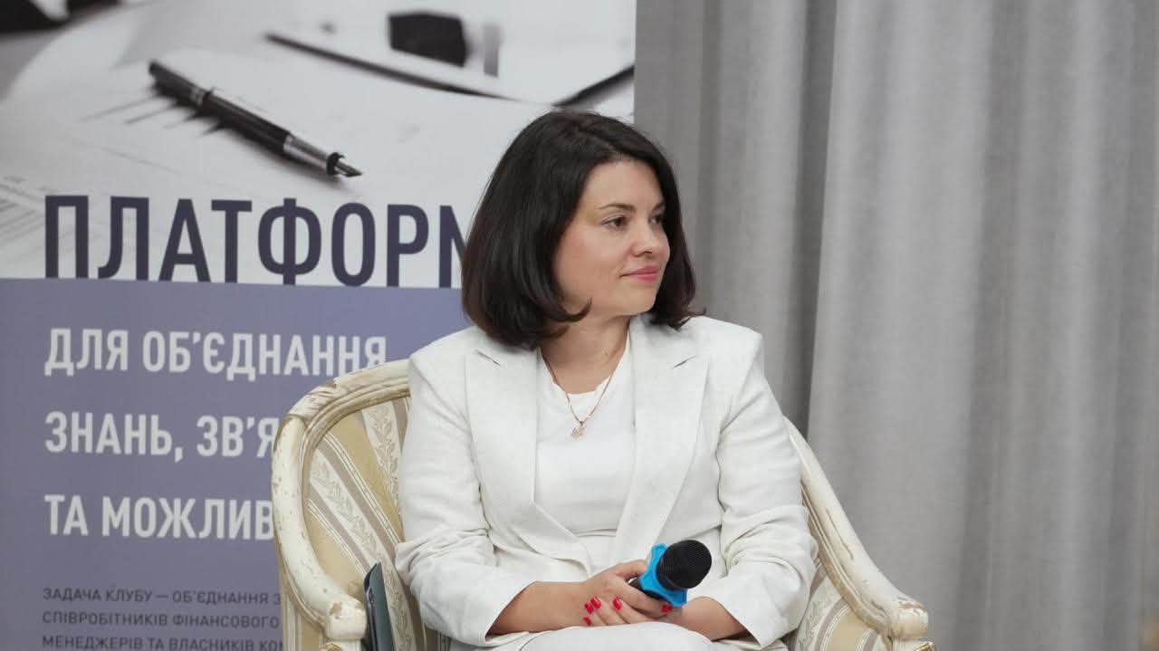 Діалог з бізнесом: очільниця  ДПС Леся Карнаух обговорила з підприємцями SAF-T UA, ризик-орієнтований підхід до перевірок та удосконалення СМКОР. Фото № 11/10