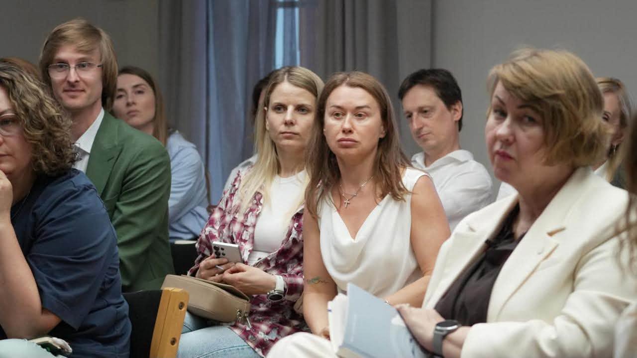 Dialogue with business: acting Head of the State Tax Service Lesya Karnaukh discussed with entrepreneurs SAF-T UA, risk-based approach to audits and improvement of the Monitoring system of risk assessment criteria. Фото № 8/7