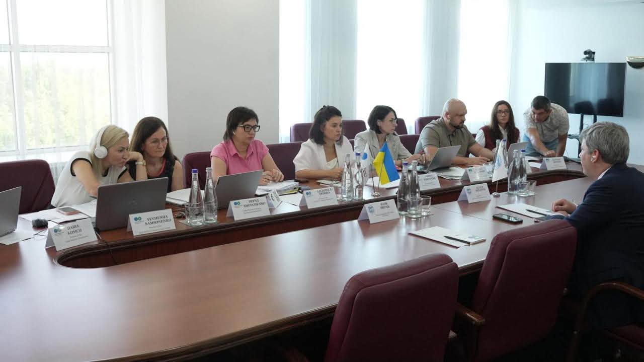 ДПС та МВФ обговорили подальші кроки з удосконалення податкового адміністрування. Фото № 3/2