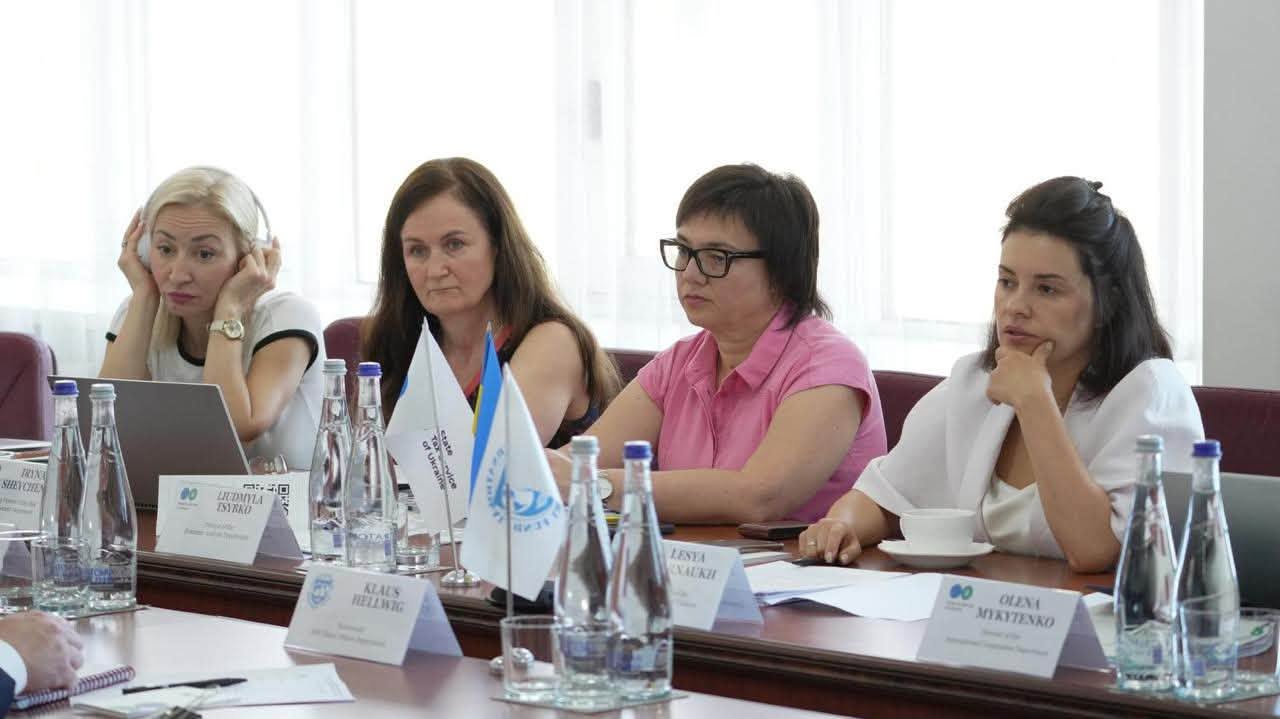 ДПС та МВФ обговорили подальші кроки з удосконалення податкового адміністрування. Фото № 4/3